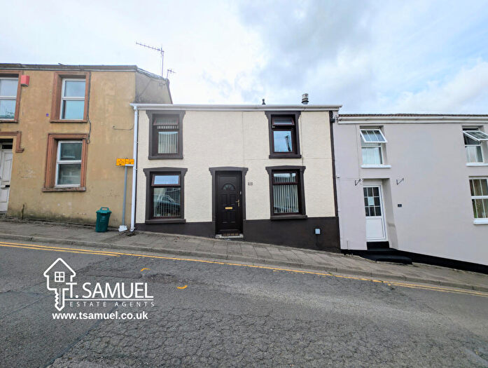 2 Bedroom Terraced House For Sale In Albert Street, Aberdare, Rhondda Cynon Taf, CF44