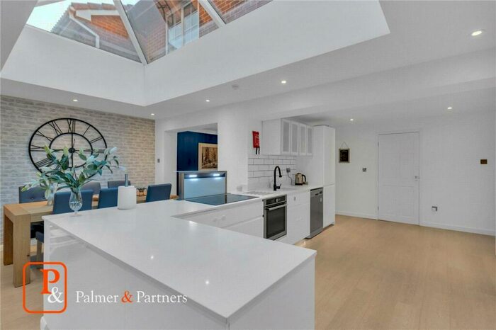 4 Bedroom Detached House To Rent In Dorchester End, Colchester, Essex, CO2