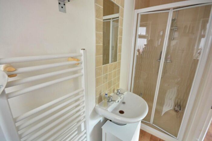 4 Bedroom Detached House For Sale In Gravel Hill, Wimborne, Dorset, BH21