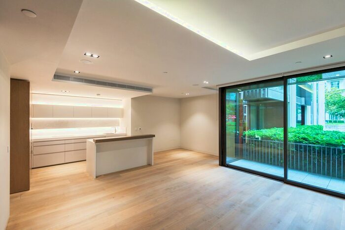 2 Bedroom Flat To Rent In Fitzroy Place, Pearson Square, Fitzrovia, Oxford Circus, W1T