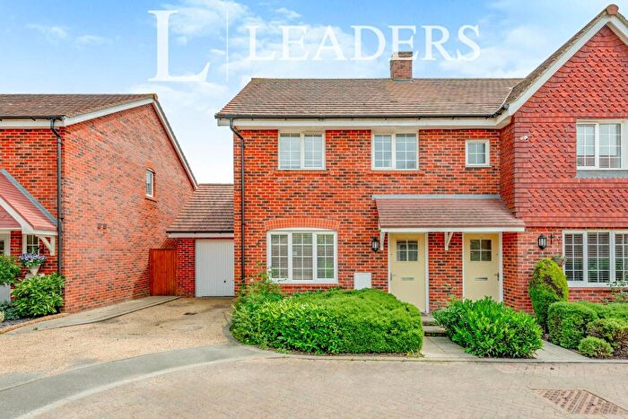 3 Bedroom Semi-Detached House To Rent In Wimblehurst Road, Forgewood, RH10