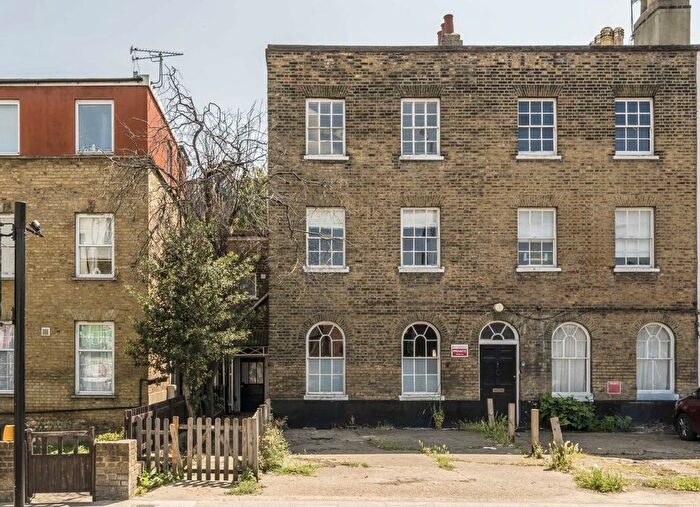 3 Bedroom Property For Sale In Sydenham Road, Sydenham, SE26