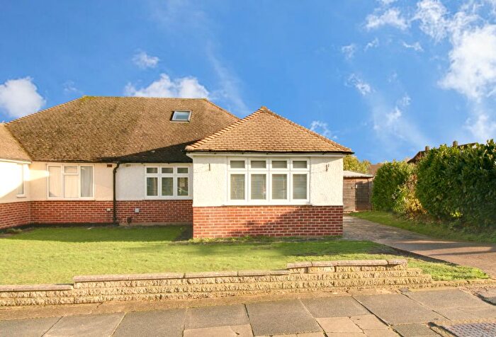 3 Bedroom Semi-Detached Bungalow For Sale In Gillmans Road, Orpington, BR5