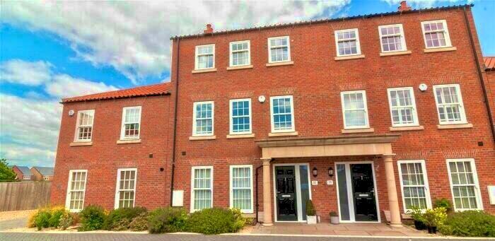 4 Bedroom Town House For Sale In Blossom Grove, Retford, DN22