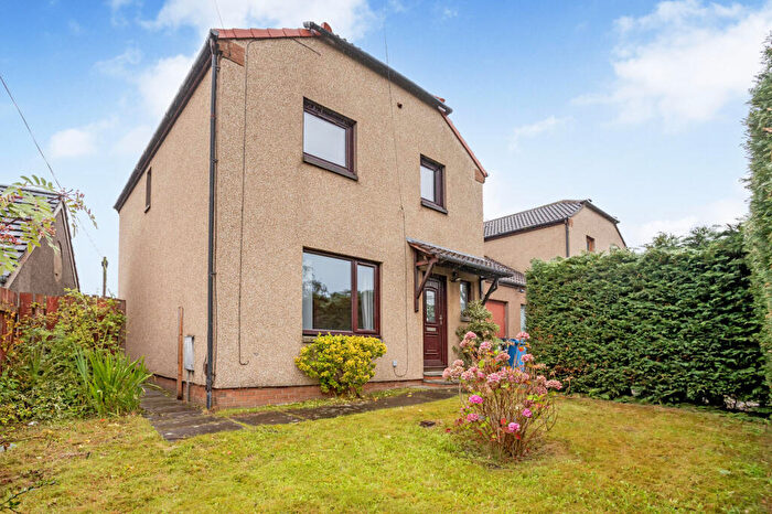 4 Bedroom Link Detached House For Sale In Lychgate Lane, Broxburn, West Lothian, EH52