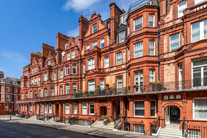 12 Bedroom Flat For Sale In Draycott Place, London, SW3