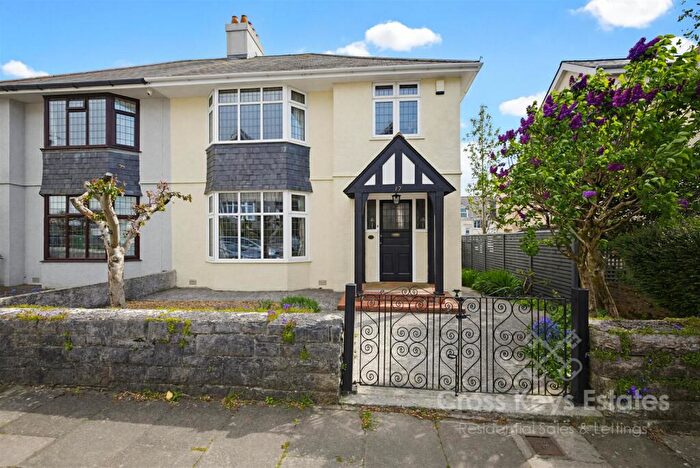4 Bedroom House For Sale In Vapron Road, Mannamead, PL3