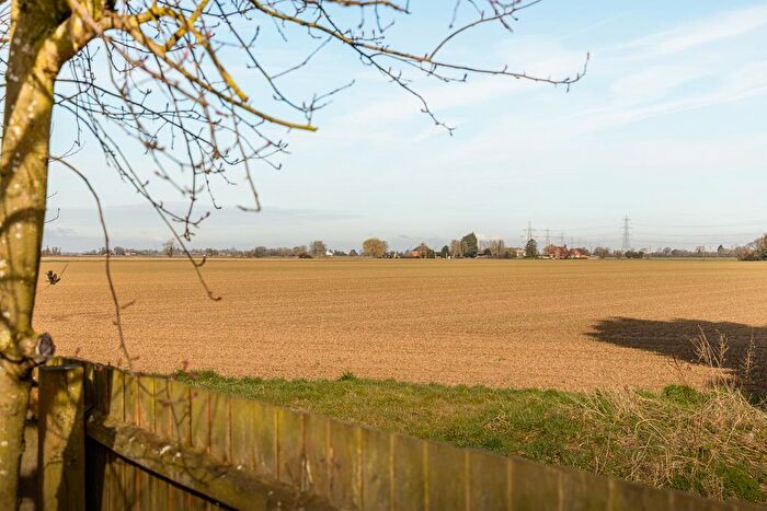 5 Bedroom Detached House For Sale In Tulip Fields, Whaplode, Spalding, PE12