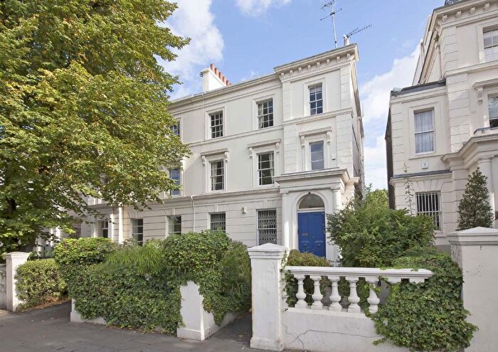 4 Bedroom Maisonette To Rent In Warwick Avenue, Maida Vale, W9