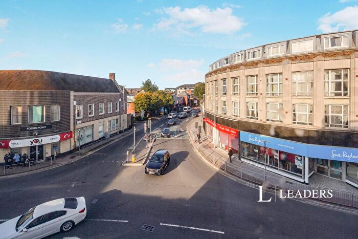 2 Bedroom Flat To Rent In London Road, Portsmouth, PO2