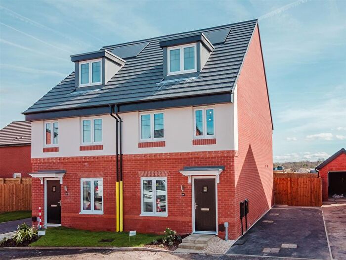 3 Bedroom Semi-Detached House To Rent In Anderton Drive, Sutton, St Helens, WA9