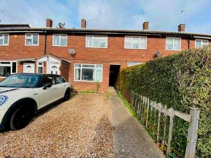 3 Bedroom Terraced House To Rent In Wordsworth Road, Slough, Slough SL2