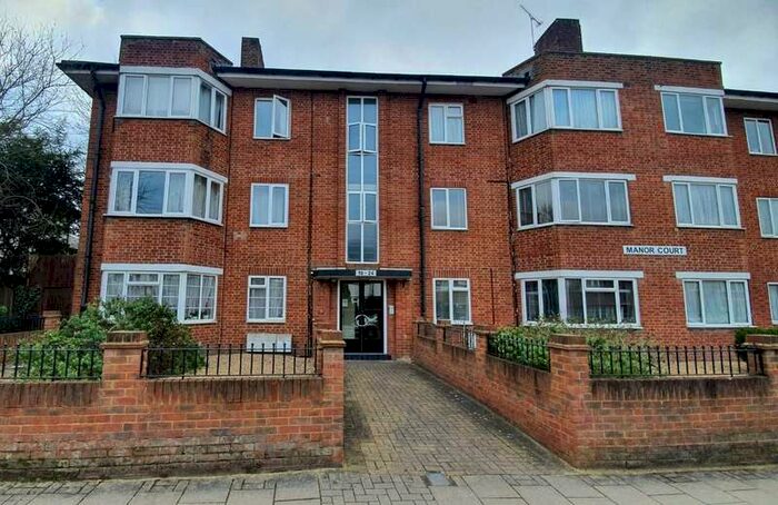 2 Bedroom Flat To Rent In Manor Court, Bonnersfield Lane, Harrow, HA1