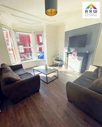 5 Bedroom Terraced House To Rent In Russell Road, Liverpool, Merseyside, L18