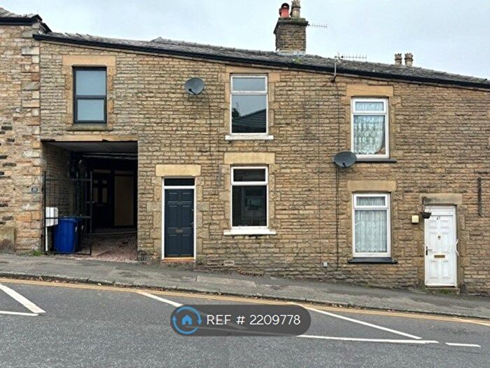 2 Bedroom Terraced House To Rent In Arundel Street, Mossley, Ashton-Under-Lyne, OL5