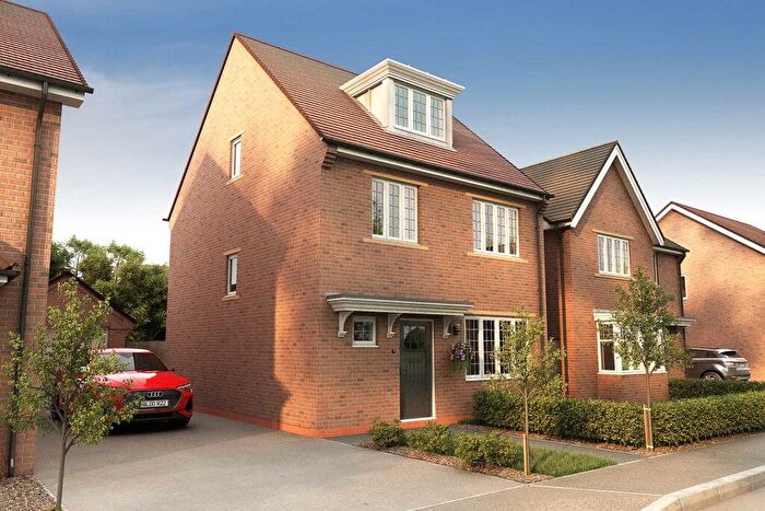 4 Bedroom Detached House For Sale In Bee Fold Lane, Atherton, M46