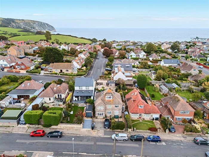 3 Bedroom Flat For Sale In Redcliffe Road, Swanage, BH19