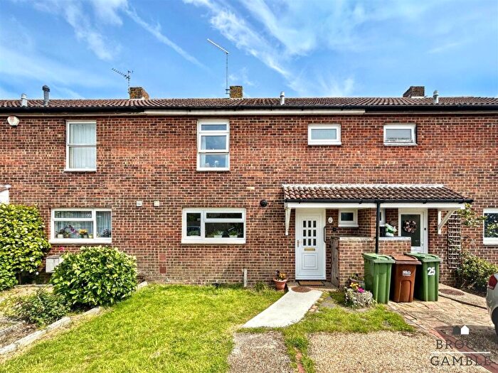 3 Bedroom House To Rent In Woburn Way, Eastbourne, BN22