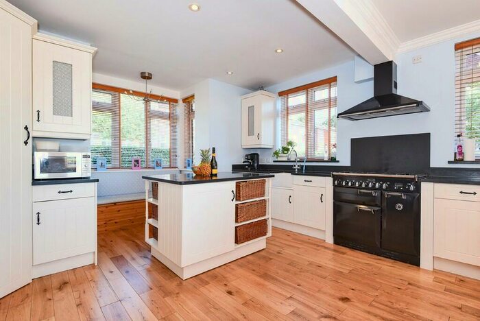 5 Bedroom Detached House For Sale In Downsview Gardens, Dorking, RH4
