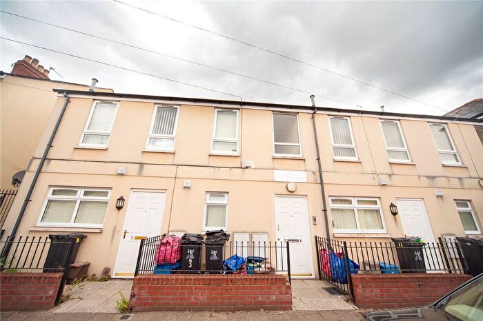1 Bedroom Flat To Rent In Battrick Court, Iron Street, Roath, Cardiff, CF24