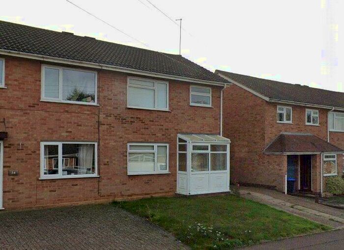 3 Bedroom Semi-Detached House To Rent In Sherwood Avenue, Northampton, NN2