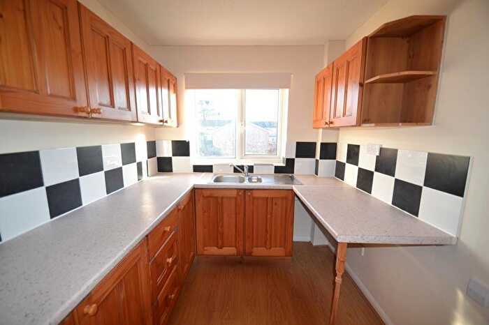 1 Bedroom Flat To Rent In Ware, SG12