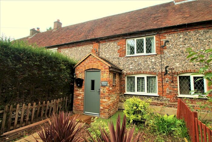 2 Bedroom Terraced House To Rent In Cryers Hill Lane, Cryers Hill, High Wycombe, HP15