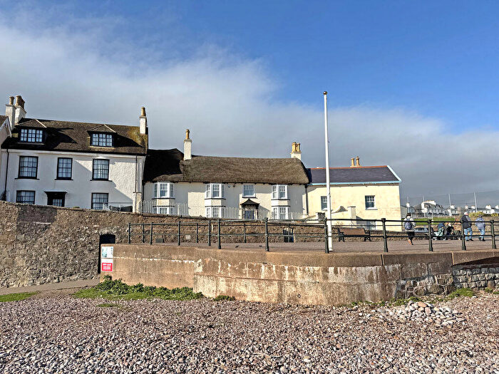 4 Bedroom Terraced House For Sale In Peak Hill Road, Sidmouth, EX10