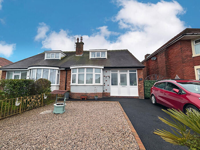 3 Bedroom Bungalow For Sale In North Drive, Cleveleys, FY5