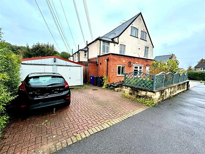 3 Bedroom End Of Terrace House To Rent In Ringinglow Road, Sheffield, S11