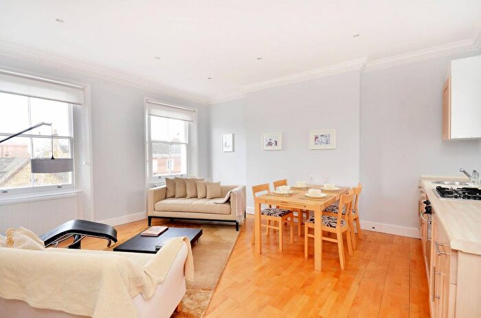 1 Bedroom Flat To Rent In Oakley Street, London, SW3