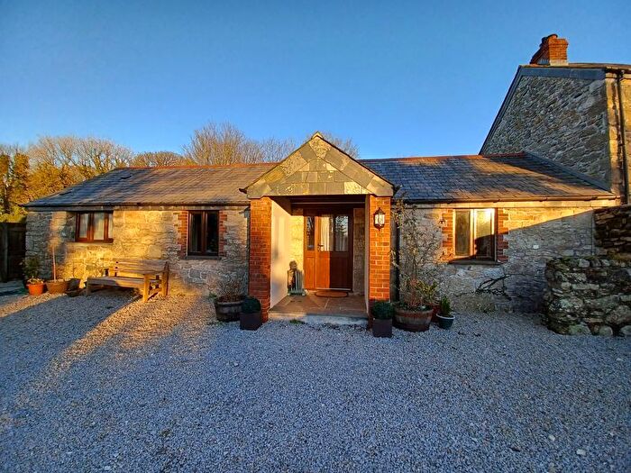 2 Bedroom Barn Conversion To Rent In Lockengate, Near Bugle, PL26