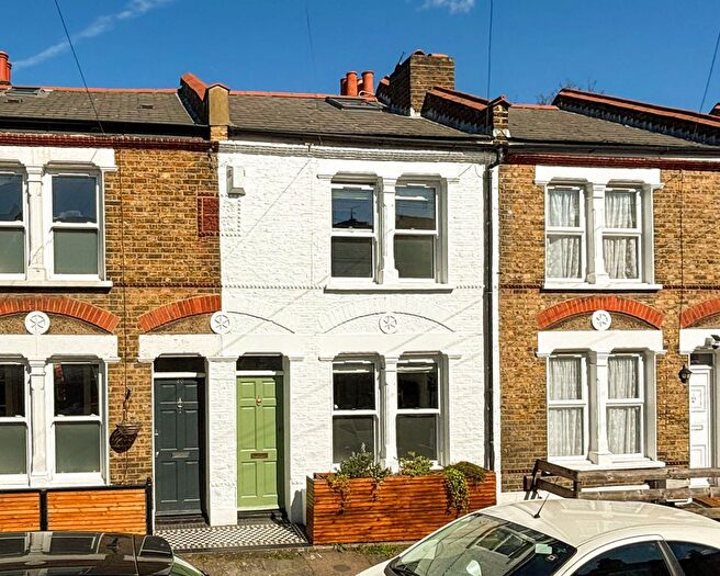 2 Bedroom Terraced House For Sale In Wildfell Road, Catford, SE6