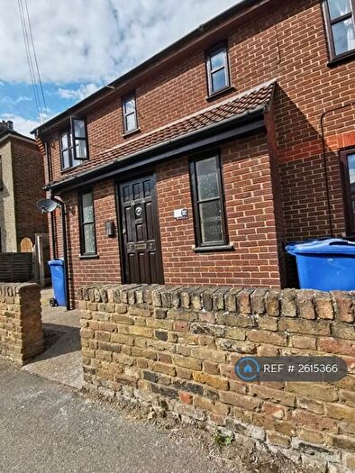 1 Bedroom Maisonette To Rent In Grove Road, Grays, RM17