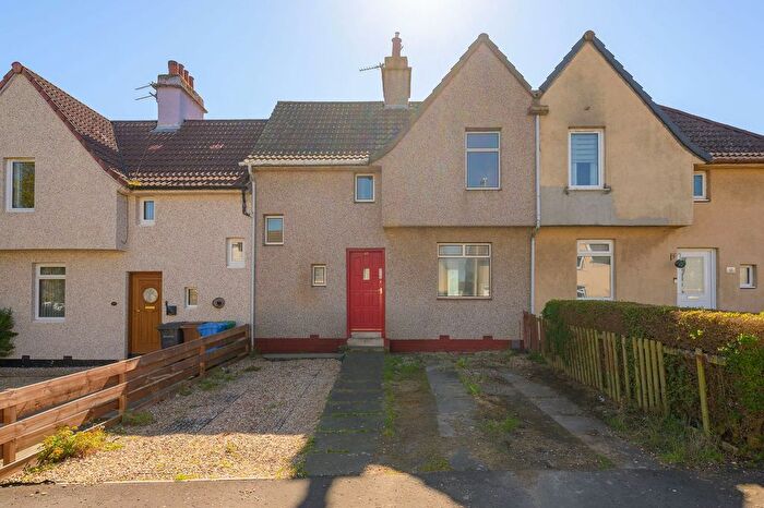 3 Bedroom Terraced House For Sale In Backmarch Crescent, Rosyth, KY11