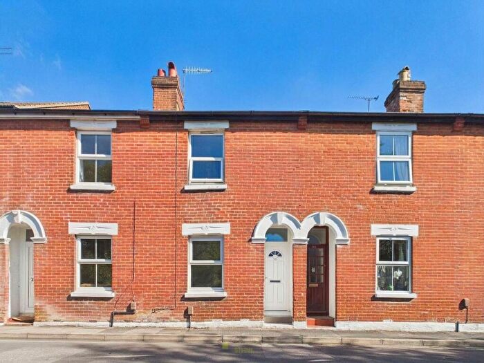 2 Bedroom Terraced House For Sale In Water Lane, Winchester, SO23