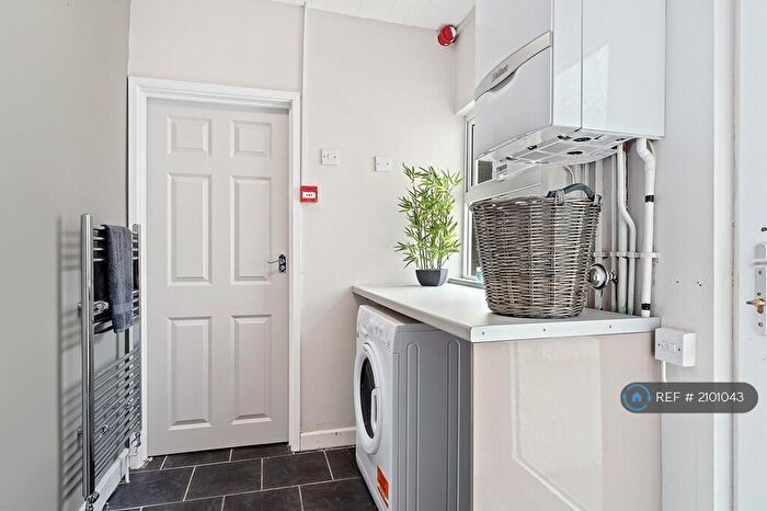8 Bedroom Semi-Detached House To Rent In Allendale Road, Plymouth, PL4