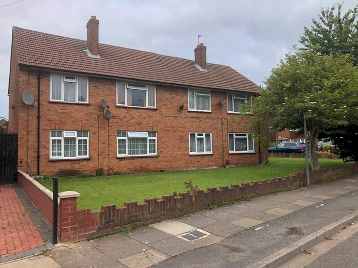 2 Bedroom Flat To Rent In Hudson Road, Harlington, Hayes, UB3