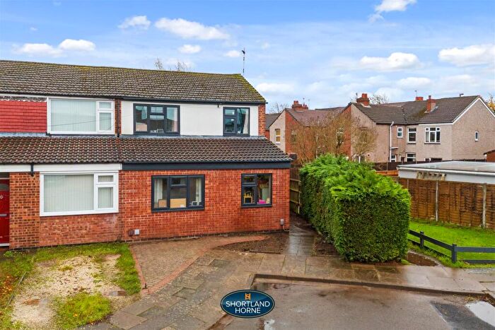 3 Bedroom End Of Terrace House For Sale In Hendre Close, Broad Lane, Coventry, CV5