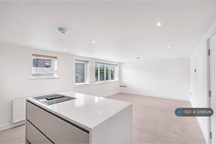 1 Bedroom Flat To Rent In Marple Bank Apartments, Marple, SK6