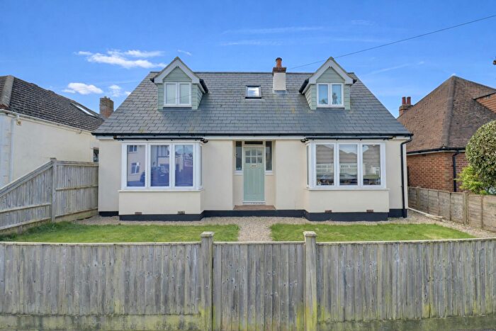 4 Bedroom Detached House For Sale In Raynes Road, Lee-On-The-Solent, PO13
