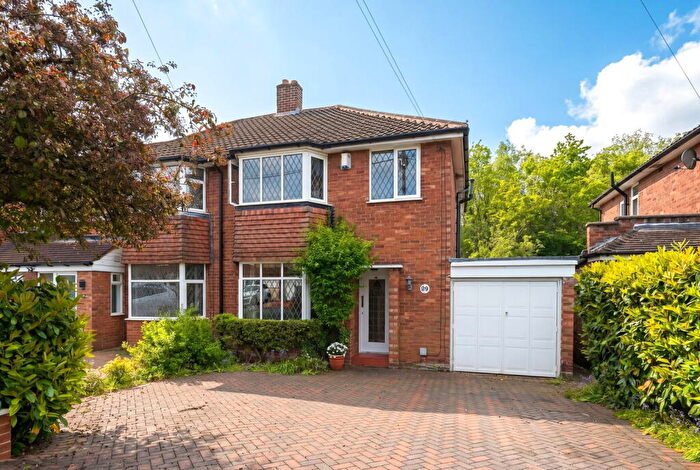 3 Bedroom Semi Detached House For Sale In Henley Crescent, Solihull, B91