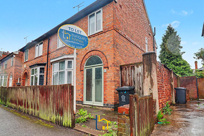 3 Bedroom Semi-Detached House To Rent In Sawday Street, Leicester, LE2