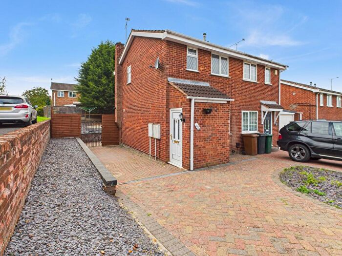 2 Bedroom Semi-Detached House For Sale In Falcon Way, Woodville, Swadlincote, DE11