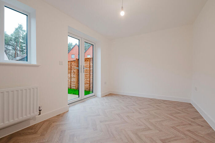 3 Bedroom Semi Detached House To Rent In Leaf Living At Bucklers Park, Crowthorne, RG40