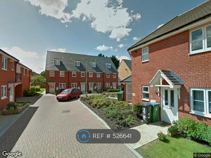 2 Bedroom Flat To Rent In Warhol Court, Watford, WD24