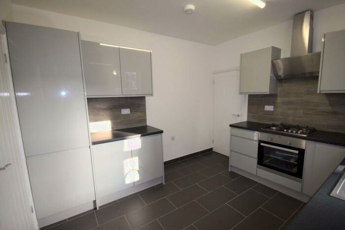 1 Bedroom House To Rent In Calais Road (Room, Burton Upon Trent, Staffordshire, DE13