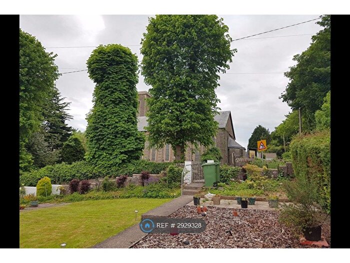 2 Bedroom Maisonette To Rent In The Court, Pontypridd, CF37