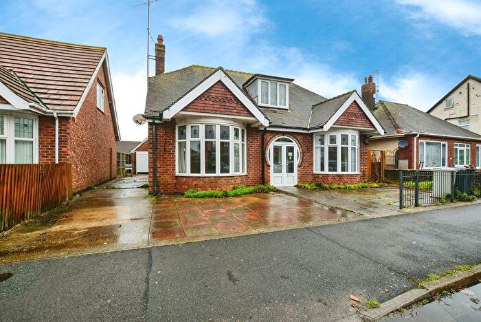 3 Bedroom Detached Bungalow For Sale In Dorothy Avenue, Skegness, PE25