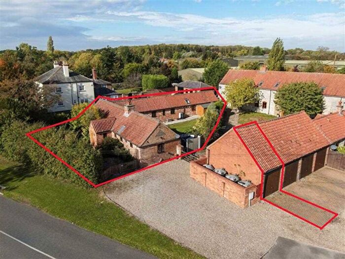 4 Bedroom Bungalow For Sale In The Stables, Wolds Farm, Kinoulton Lane, Kinoulton, Nottingham, NG12